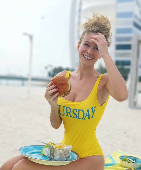 dünne asiatische teenager-onlyfans nacktheit sex bild