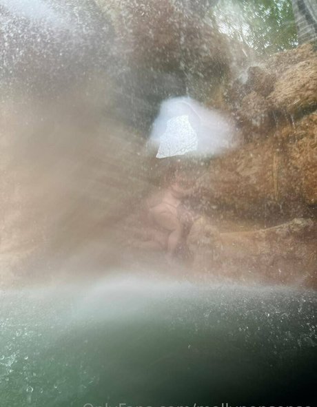 mollynonsense schauspielerin sexy bild