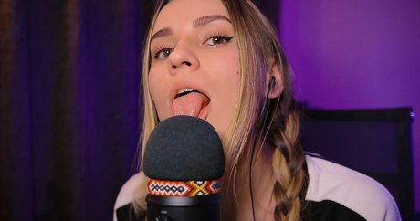 Sirius Eyes ASMR freie xxx galerie