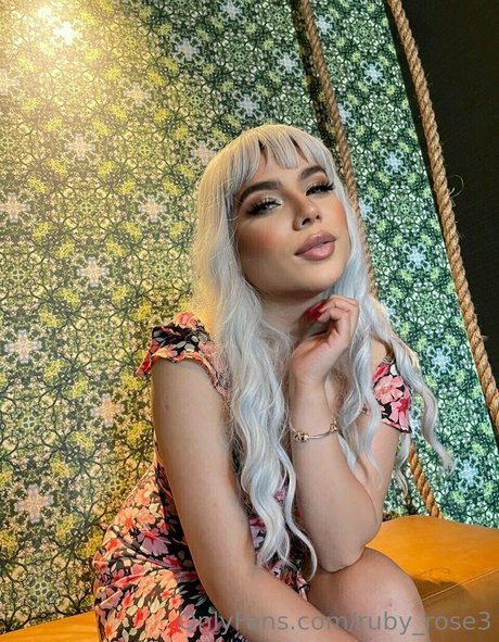ruby rose3 top nackt galerien