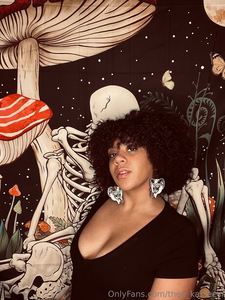 Thee Kahleesi model pornografische bilder