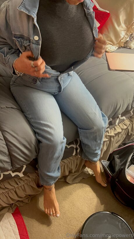 Moxiepowers exklusive erotische fotos