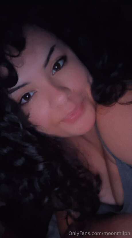Moonmilph hübsche schöne galerie