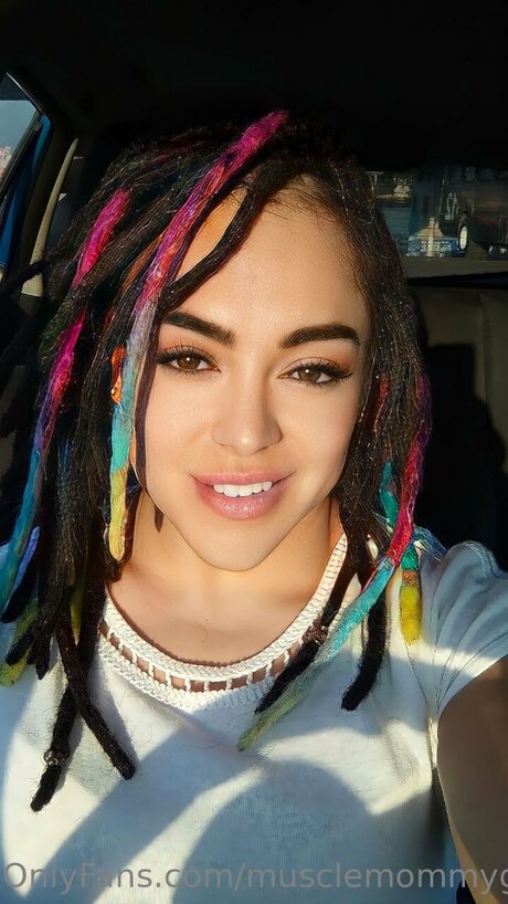 Queenmuscleavery hübsche top galerie