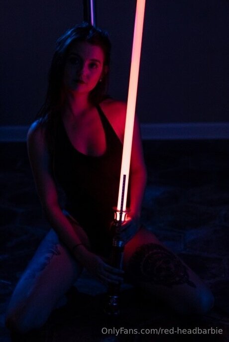 Red Headbarbie model sexy bild