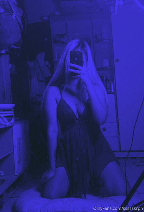 Ssssskrpn nackt erotische bilder