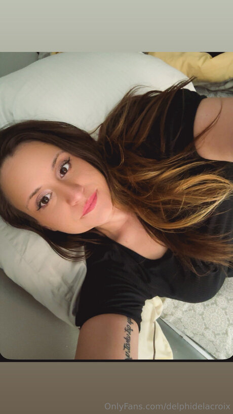Delphidelacroix freie nacktheit archiv