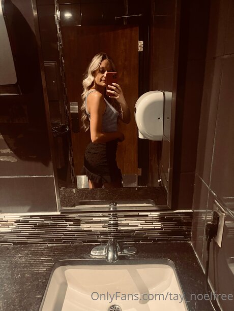 Tay Noelfree kunst pornographische bild