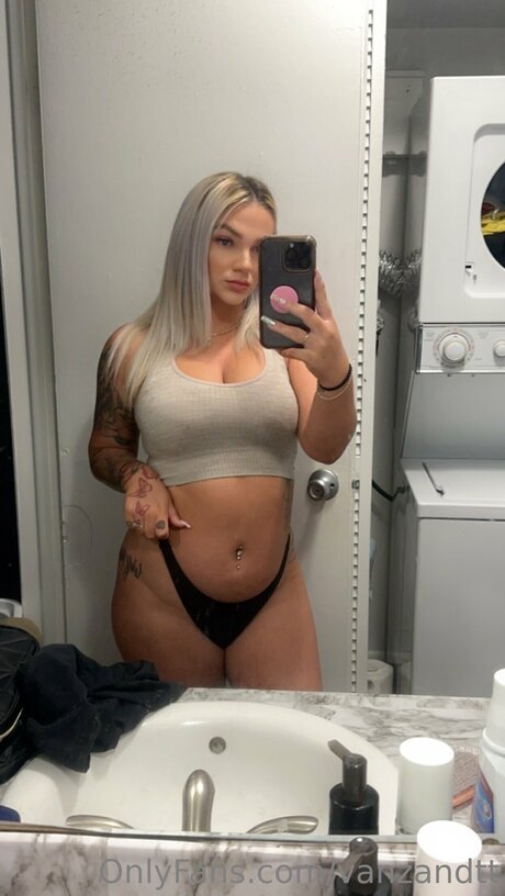 Vanzandtt xxx pornographische fotos