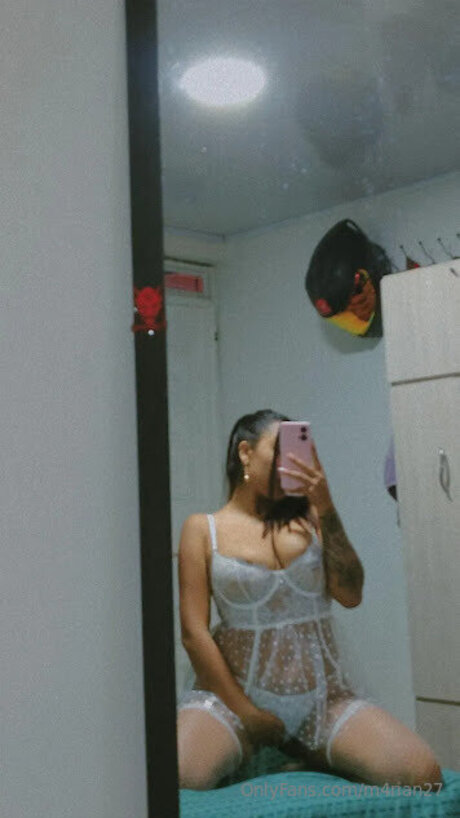 M4rian27 sexy pornografische galerie