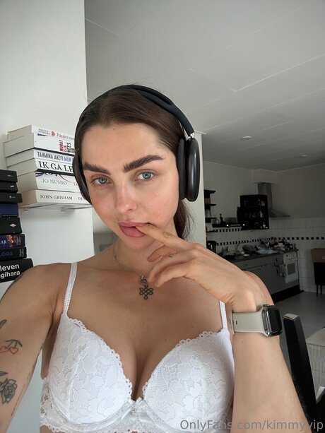 asmr füße nur fans nackt kunst archiv