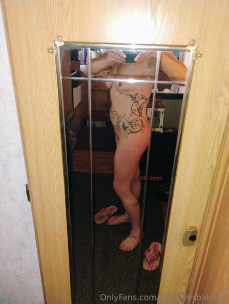 Blueeyesbabe80 porno nackten bild