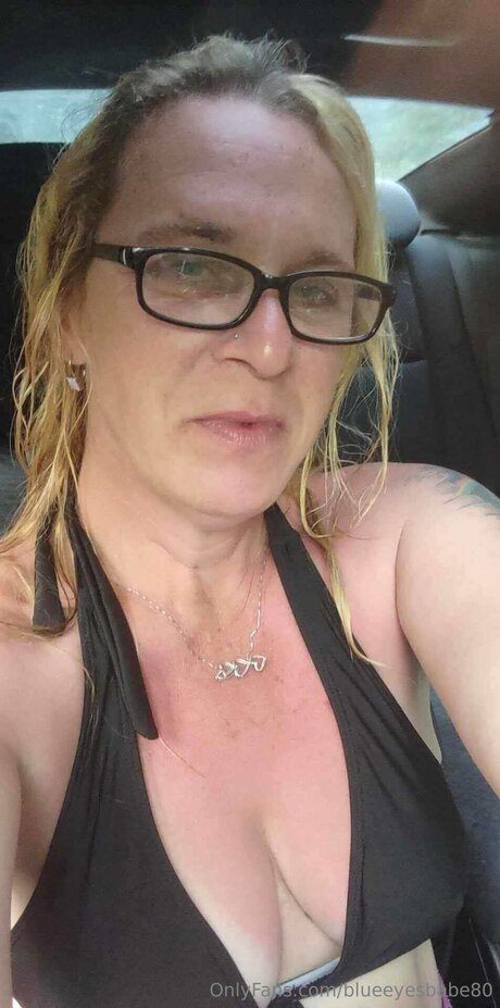 Blueeyesbabe80 perfekte porno bilder