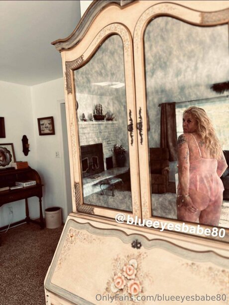 Blueeyesbabe80 top heiße foto