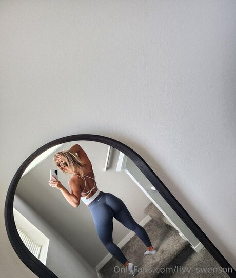 Livv Swenson pornostar nackten galerie