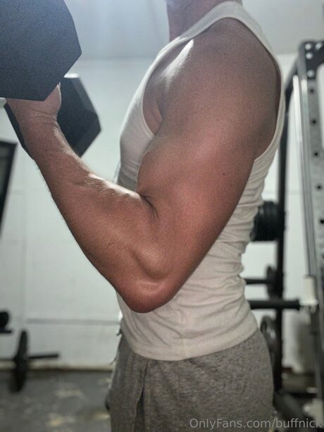 Buffnick model heiße bild