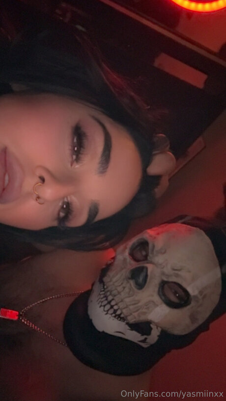 Sweetyasmiin heiße nacktheit bilder