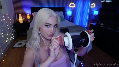 Arioftv pornostar xxx galerie