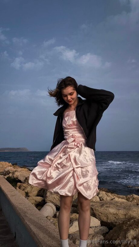 Llily18 kostenlose akt galerien