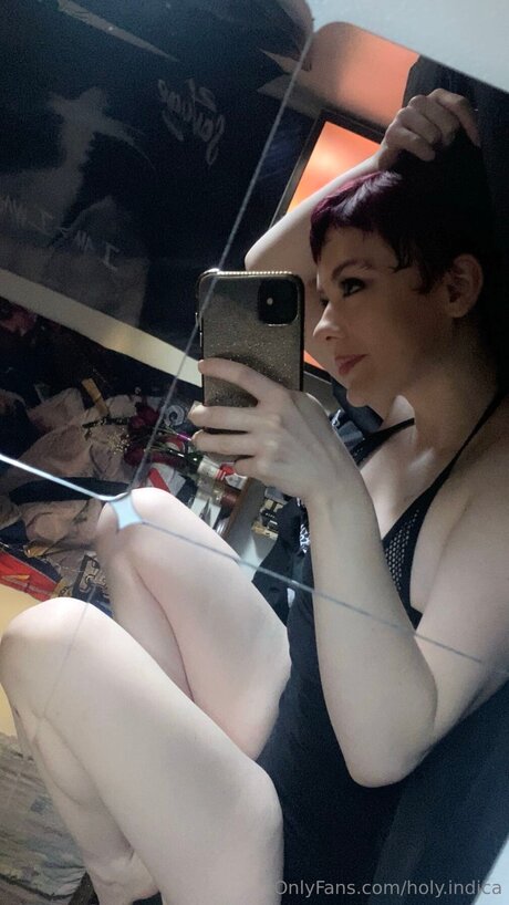 Holy Indica freie akt fotos