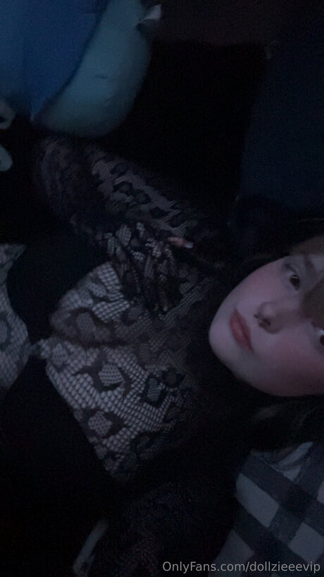 Dollzieeevip xxx akt foto