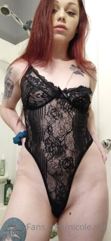 Nicole Red porno exklusive bilder