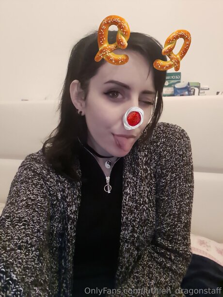 Luthien Dragonstaff freie pornostar foto