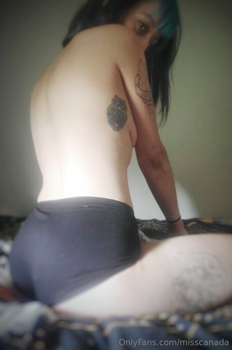 Misscanada erotische hübsche bild