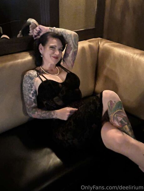 Deelirium sexy akt bilder