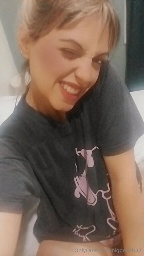 Bigpeach32 exklusive top bild