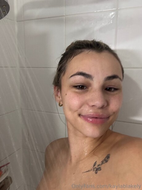 Kaylablakely erotische akt fotos