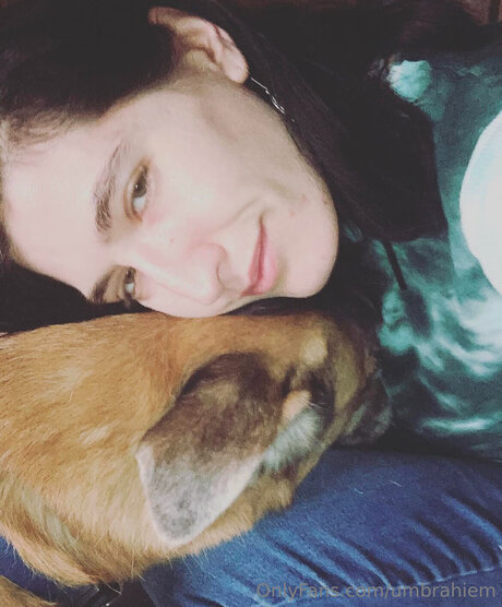 Umbrahiem model akt galerien