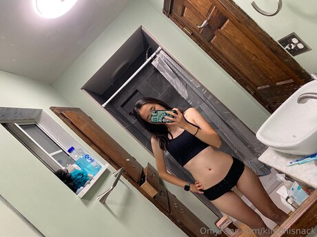 Kimchisnack pornostar sexy galerie