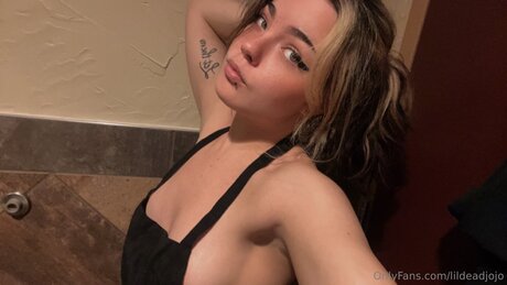Lildeadjojo perfekte pornostar fotos