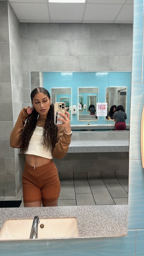 Millylove77 schöne exklusive foto