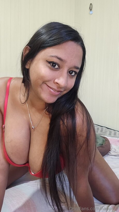 Naoomy perfekte freie foto