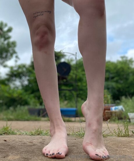 Kneelyb4me hd schöne bilder