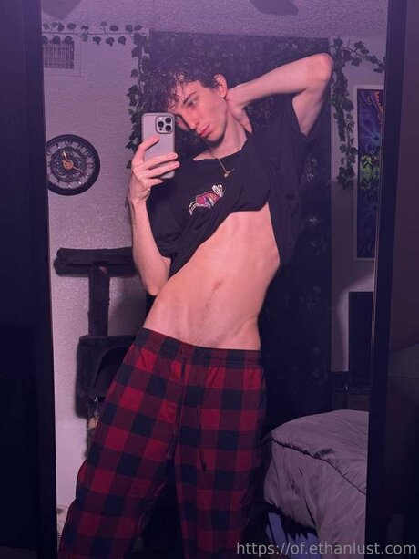 Ethanlustx schöne pornostar fotos