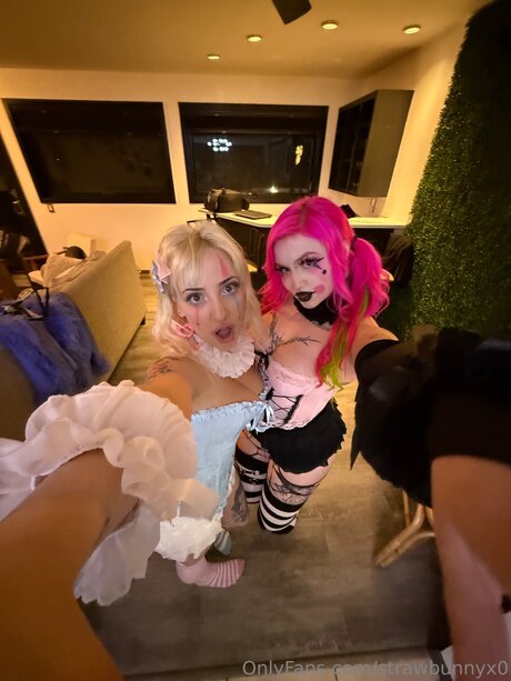 kurze teen-onlyfans erwachsene perfekte bild