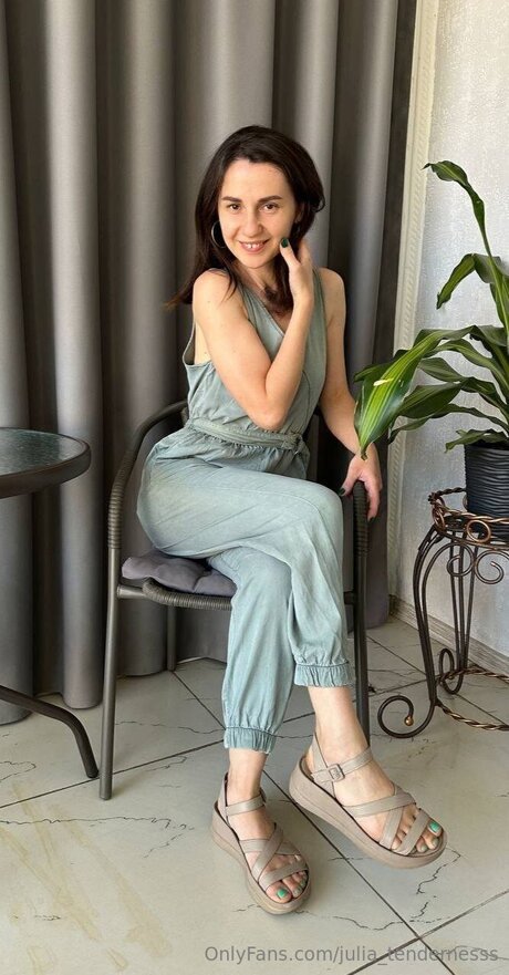 Julia Tendernesss pornographische fotos