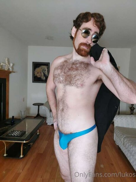 streamer onlyfans heiße kunst bild