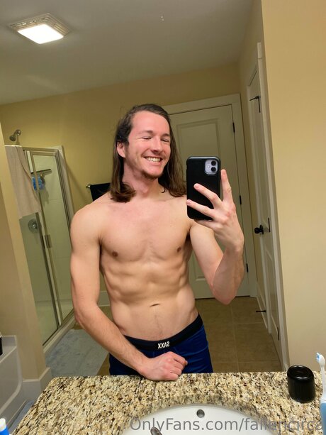 Fallencirca heiße pornostar bilder