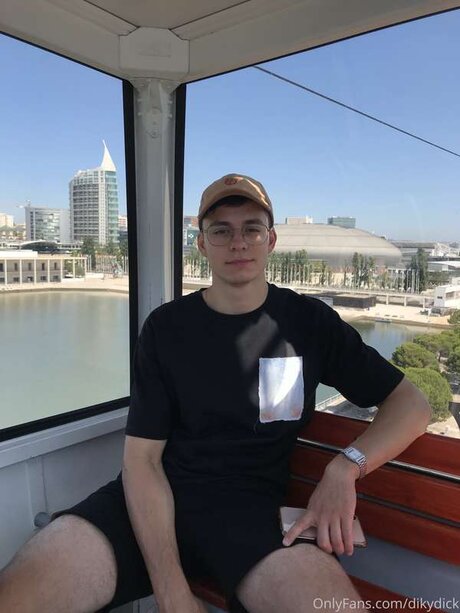 Dikydick erwachsene nackte bilder