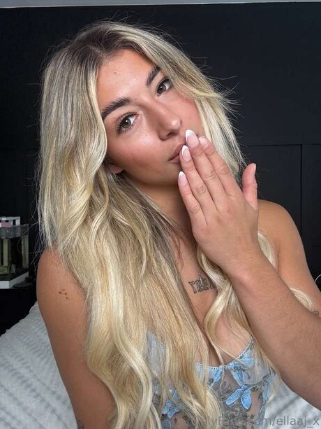 Ellaajasminee xxx hd galerie