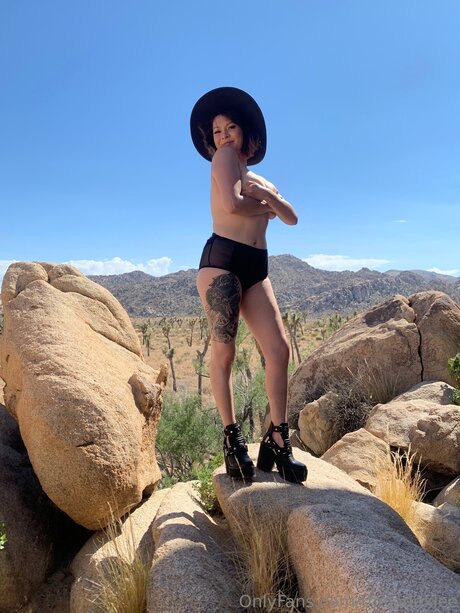 Thejadexlee schöne nacktheit bild