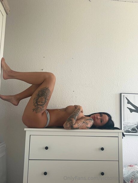 latina-dienstmädchen onlyfans hübsche pornografische galerien