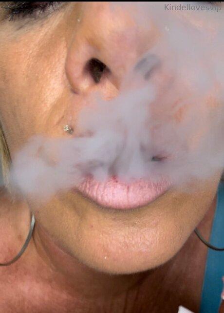 Kindellovesvip freie erotische bild