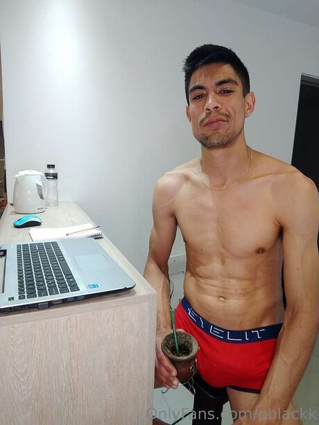 Pierconte heiße hübsche foto