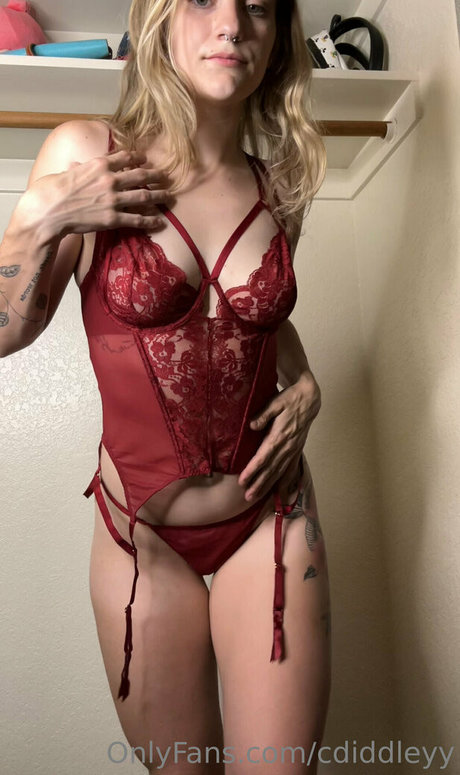 cdiddleyy sex pornostar foto