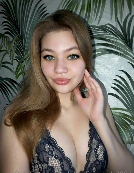 white diamond 2001 model nette bild